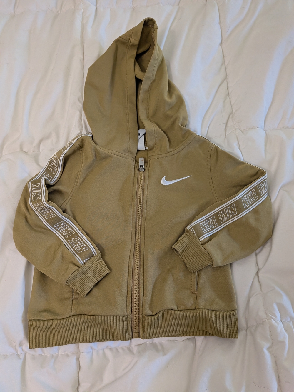 Nike Kids' Green 24M Toddler Zip-Up Hoodie Logo Unisex 2 Athletic Sporty Swoosh